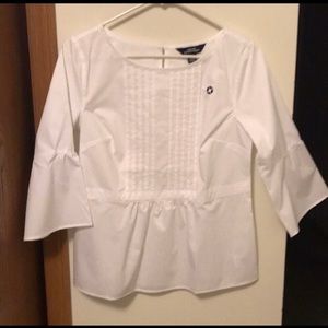 Chase Bank 3/4 bell sleeves